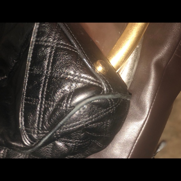 MARC JACOBS
Leather Mix Quilted East-West Tote Bag - Picture 6 of 8